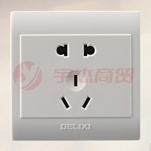 五孔插座